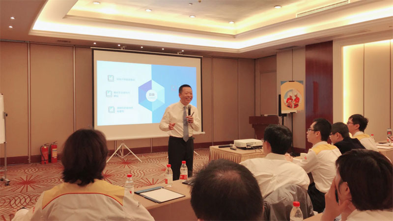 賽為安全首席培訓師高寶良先生應邀參加“2017年殼牌零售業(yè)務(wù)HSSE年會